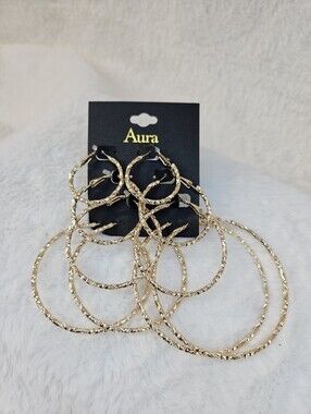 NWT Aura Set Of 5 Hoop Earrings
